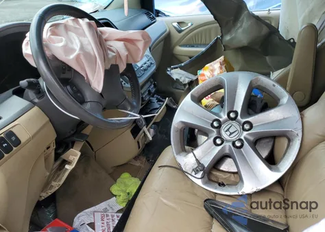 2009 Honda Odyssey Touring z USA, uszkodzony, nr VIN 5FNRL38939B040025